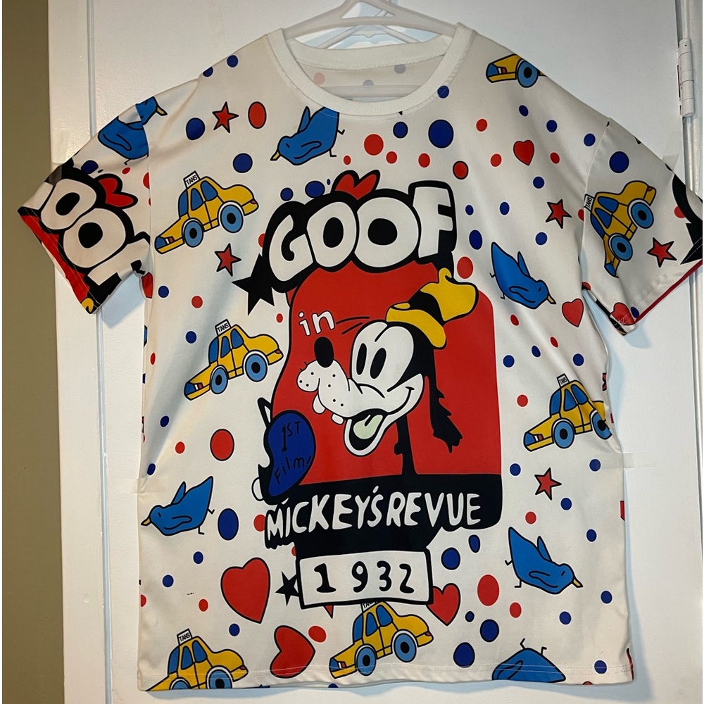 Goofy T-Shirt 1932 first film appearance T-Shirt.